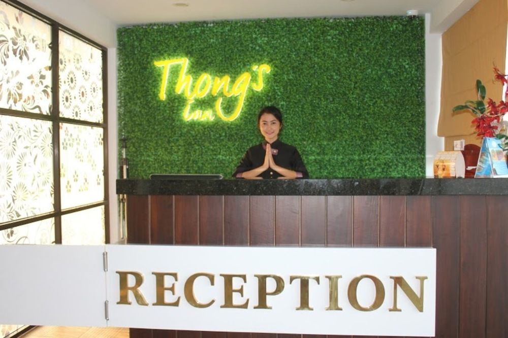 Thong'S Inn Hotel Kualanamu Medan Exteriör bild