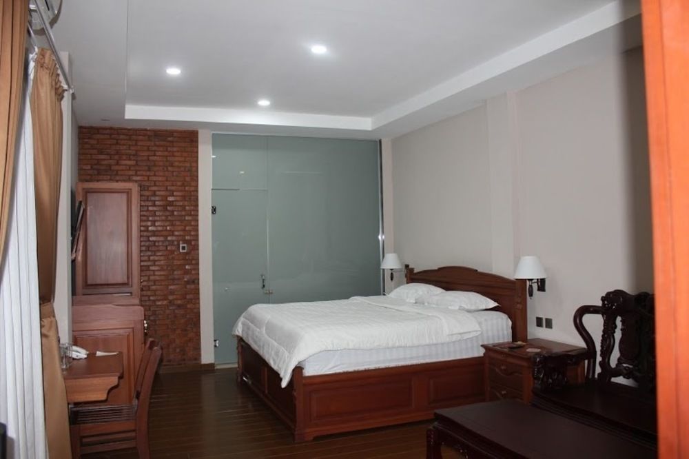 Thong'S Inn Hotel Kualanamu Medan Exteriör bild